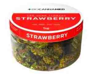 从大麻花中干燥的CBD大麻草莓
